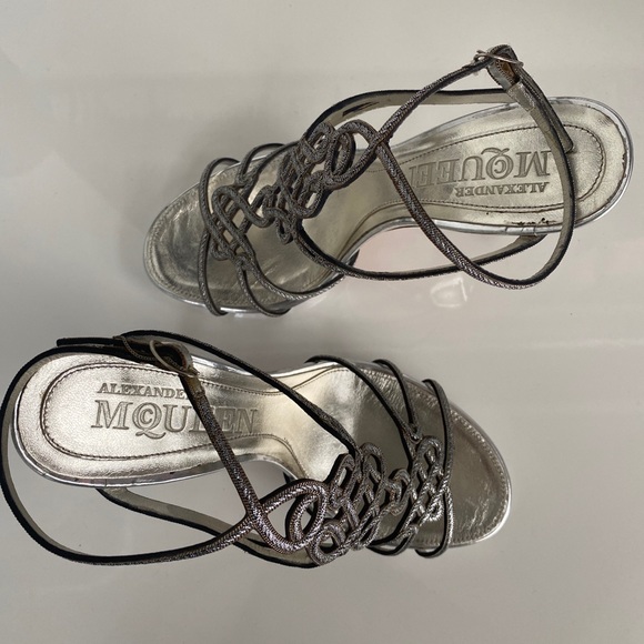 Alexander McQueen Open Toe Celtic Knot Heels 36 - Picture 9 of 12